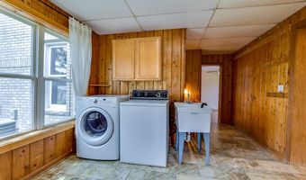 412 High St, Arena, WI 53503