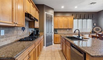 2237 W TWAIN Dr, Anthem, AZ 85086