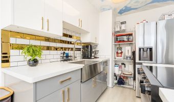 818 S King St 707, Honolulu, HI 96813