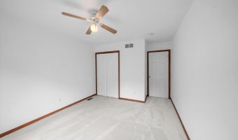 4055 Pontiac Trl, Ann Arbor, MI 48105