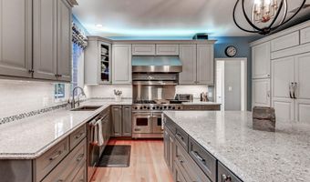 6 SHAWNERY Ct, Baldwin, MD 21013
