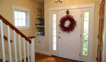 2 Parker Farm Ln, Amherst, NH 03031