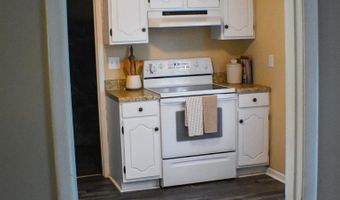 447 BERNARD COUCH Dr, Anniston, AL 36207