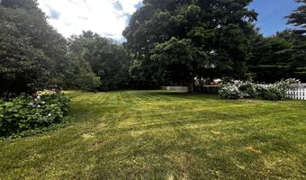 66 Howard St, Bangor, ME 04401