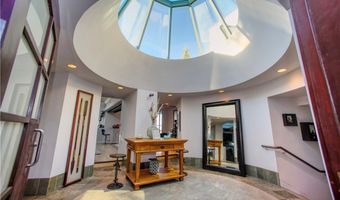 3807 Crest Rd, Rancho Palos Verdes, CA 90275