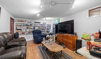 3885 Ross Ave, Ammon, ID 83406