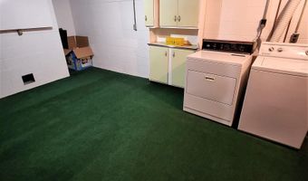 1800 E Maple St, Algona, IA 50511