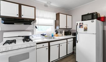289 Port Monmouth Rd, North Middletown, NJ 07748
