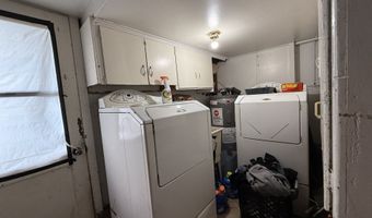 1202 IRIS St, Brookings, OR 97415