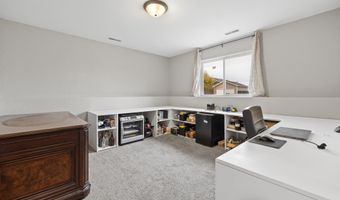 319 Grandeur Ln, Box Elder, SD 57719