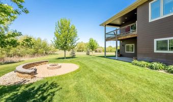 305 S Heritage Rd, Brandon, SD 57005