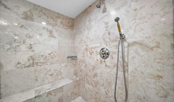 20201 E Country Club Dr 1404, Aventura, FL 33180