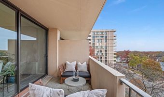 4141 N HENDERSON Rd 702, Arlington, VA 22203