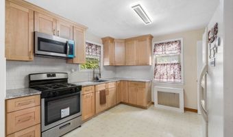 14 Smallwood Ave, Belleville, NJ 07109