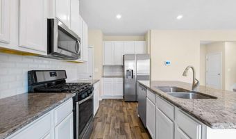 422 Auburn Crossing Dr, Auburn, GA 30011