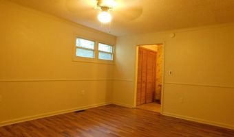 28 Wolf Hollow Rd, Baxter, KY 40806