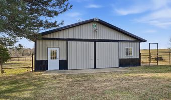 10047 SW 101st St, Auburn, KS 66402