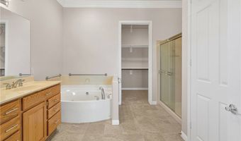 19570 Vermillion Ln, Apple Valley, CA 92308