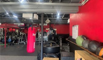 9 Maplewood Ave, Bloomfield, CT 06002