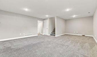 147 Wilder Pl, Ames, IA 50014