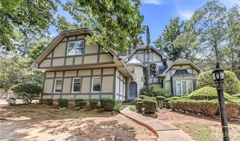 372 Woodhaven Dr, Athens, GA 30606