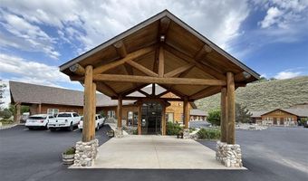 244 Yellowstone Ave W, Cody, WY 82414