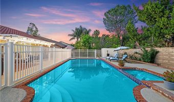 6230 Acadia Ave, Agoura Hills, CA 91301