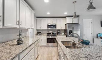 19 Canterbury, Cape May Court House, NJ 08210