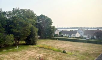 438 Wolcott Ave 2, Middletown, RI 02842