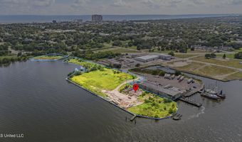 540 Bayview Ave, Biloxi, MS 39530