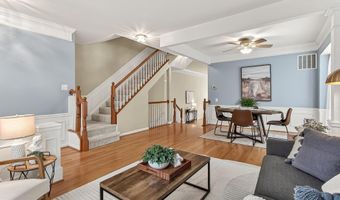 5432 SUMMER LEAF Ln, Alexandria, VA 22312