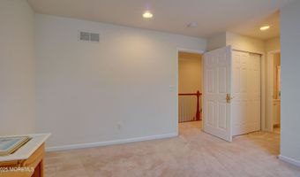 88 Vanderveer Dr, Basking Ridge, NJ 07920