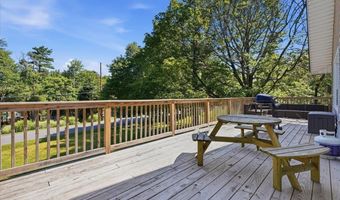 306 Mountain Rd, Albrightsville, PA 18210