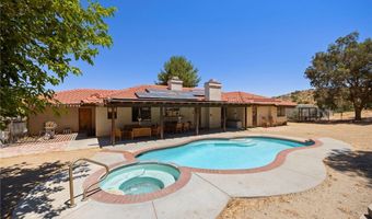902 Searchlight Ranch Rd, Acton, CA 93510