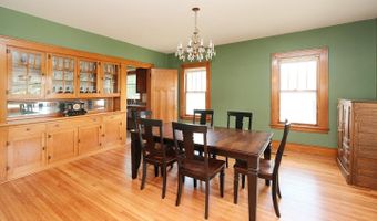 804 6th Ave, Alton, IA 51003