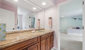 4578 Dogwood Dr, Allison Park, PA 15101