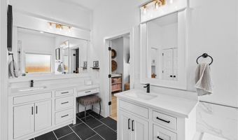 1271 Elizabeth, Bentonville, AR 72713