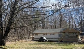 14 Lakeshore Dr, Belgrade, ME 04917