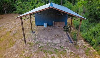 855 Fairborn Ave, Alford, FL 32420