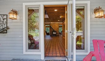 21010 E COUNTRY CLUB Rd, Brightwood, OR 97011