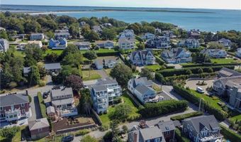 249 Tuckerman Ave 5, Middletown, RI 02842