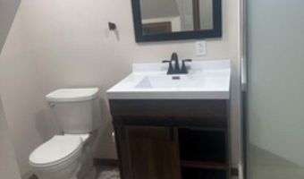 1309 E Elm St, Algona, IA 50511
