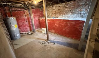 1004 15th St, Aurora, NE 68818