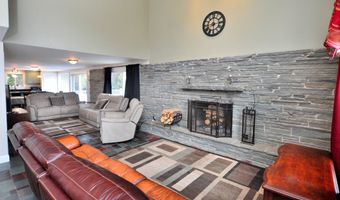 114 El Toro Dr, Bristol, CT 06010