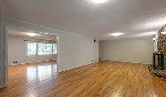 4559 Collins Ave, Acworth, GA 30101