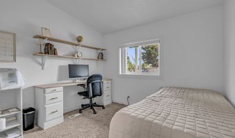 20923 NE FILBERT St, Aurora, OR 97002