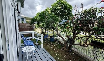 2013 Kakela Dr Back Right, Honolulu, HI 96822