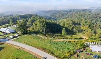 312 Poor Farm Rd, Beattyville, KY 41311