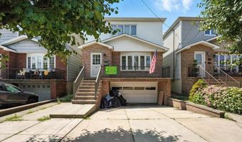 16 OAK St, Bayonne, NJ 07002