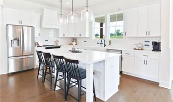 4004 BLACKBERRY Ln, Auburn, AL 36830